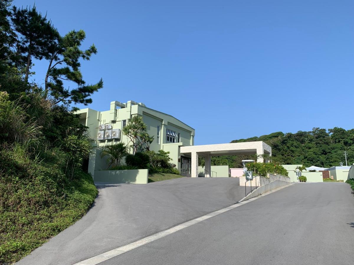 אונה U-Mui Forest Villa Okinawa מראה חיצוני תמונה